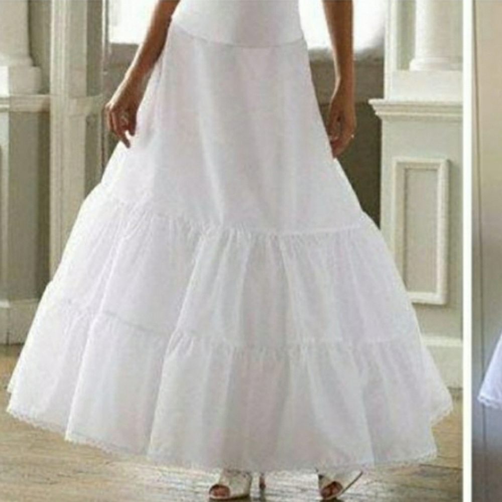 David's Bridal Two Tier Crinoline Petticoat Dress Slip